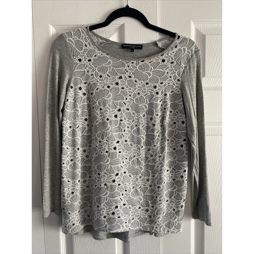 Generation Love Floral Eyelet Lace Top Womens Size Small Grey Cotton Blend